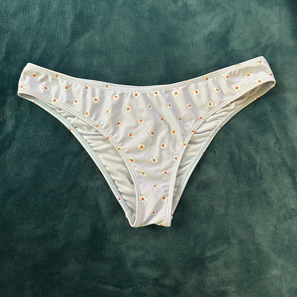 O'Neill Daisy 🌼 Bikini Swimwear